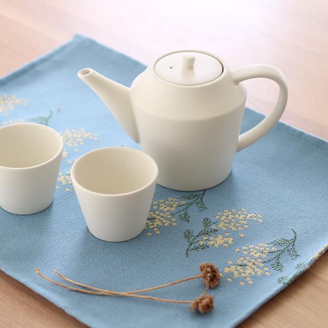 日本 etendue 含羞草 刺繡 餐墊